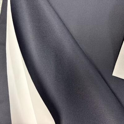 4.5 cm κατεστραμμένο ύφασμα μετααραμιδίου μήκους που παρέχει αντοχή σπάσματος 900N 1200N που χρησιμοποιείται στις αεροδιαστημικές και αυτοκινητοβιομηχανίες