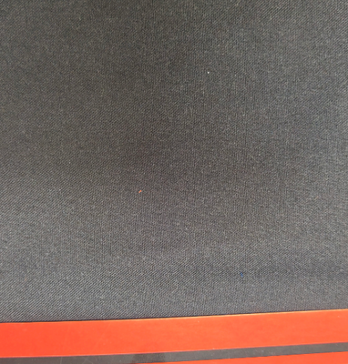 τιμή pH 5-7 ύφασμα kevlar σχεδιασμένο σε δίχρωμο μοτίβο 2 1 ιδανικό για αεροδιαστημική, αυτοκινητοβιομηχανία, εξοπλισμό ασφαλείας και βιομηχανικές χρήσεις